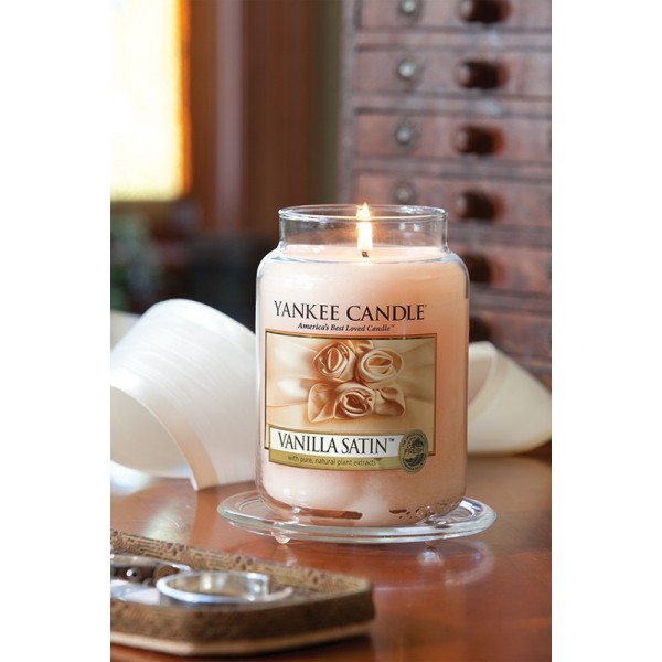 Vanilla Satin Bougie Vanille satiné Yankee Candle en petite jarre